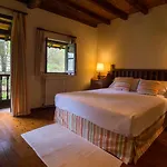 Casa di campagna Corrada De Torales *