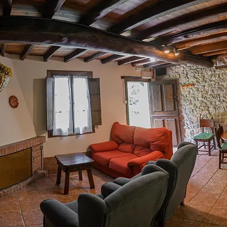 Corrada Torales Country house Barzana