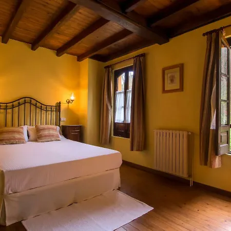 Corrada Torales 컨트리하우스 Bárzana